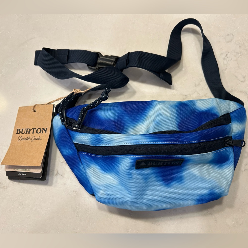 NWT Burton blue tie-dye Fanny pack